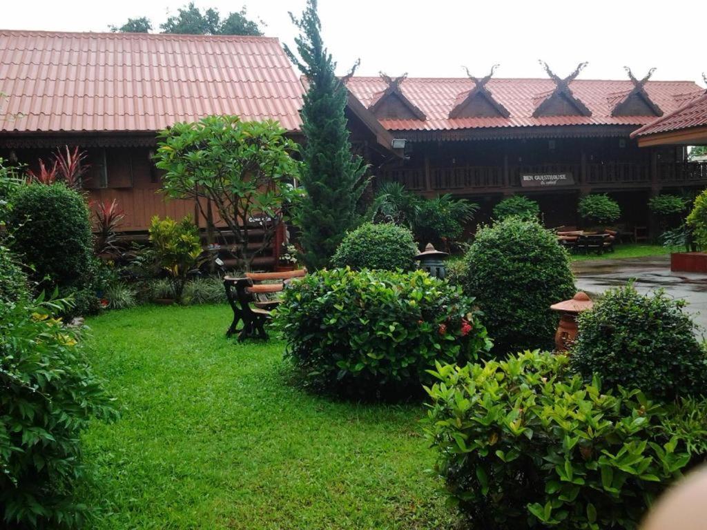 Ben Guesthouse Чианграй Экстерьер фото